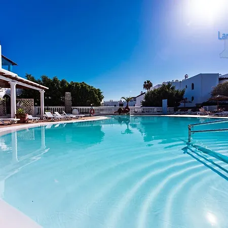 Vivienda Vacacional Sea Garden Costa Teguise Exterior photo